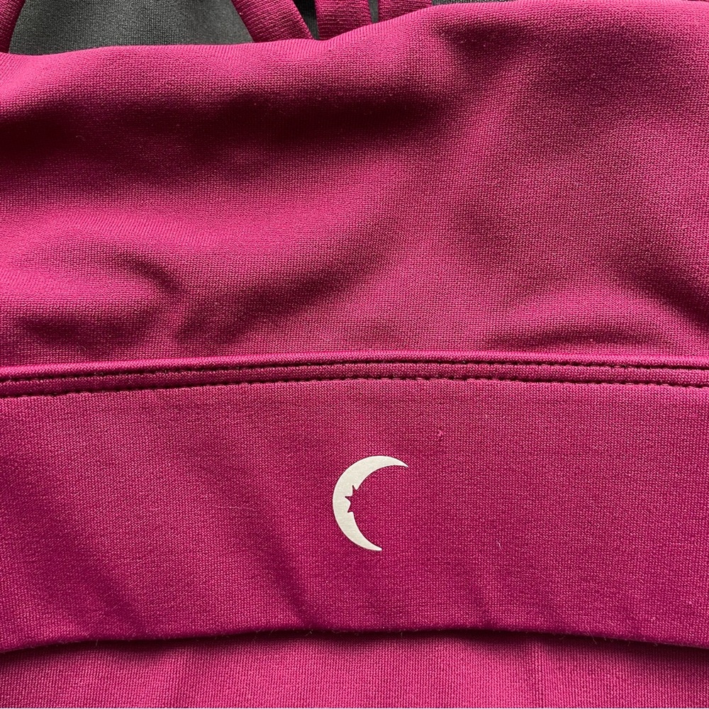 ZYIA Strappy Sports Bra Magenta with Black Lining Size L Feminine Active - Picture 3 of 5